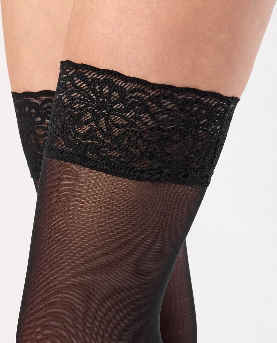 Merry Style MS-SS-J01 Dames Panty - 40 DEN -halsterloos - Polyamide - Zwart - M-L (4055191443385)