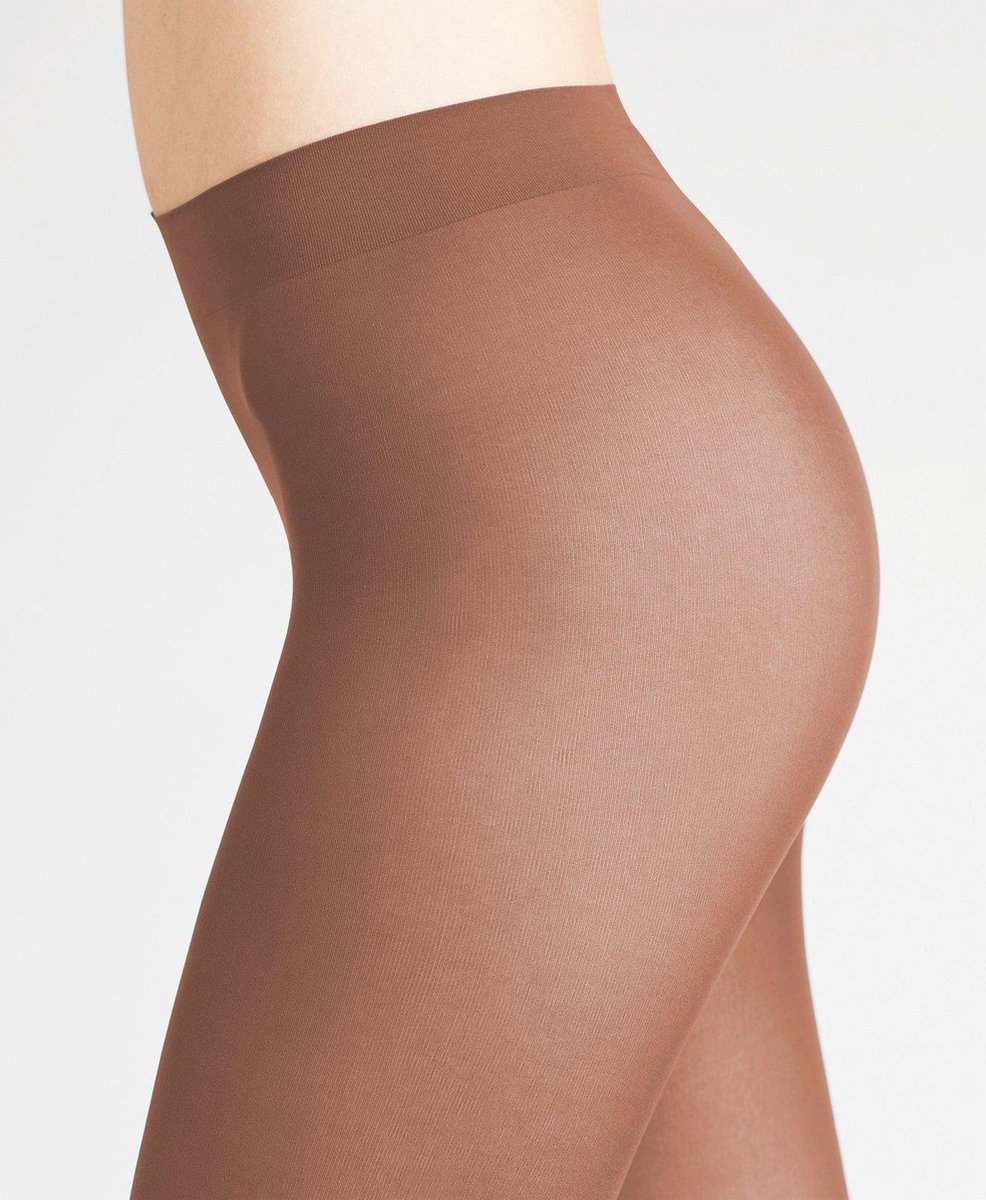 FALKE Matt Deluxe eenkleurig materiaal transparant 30 DEN panty dames bruin - maat S (4043874240611)