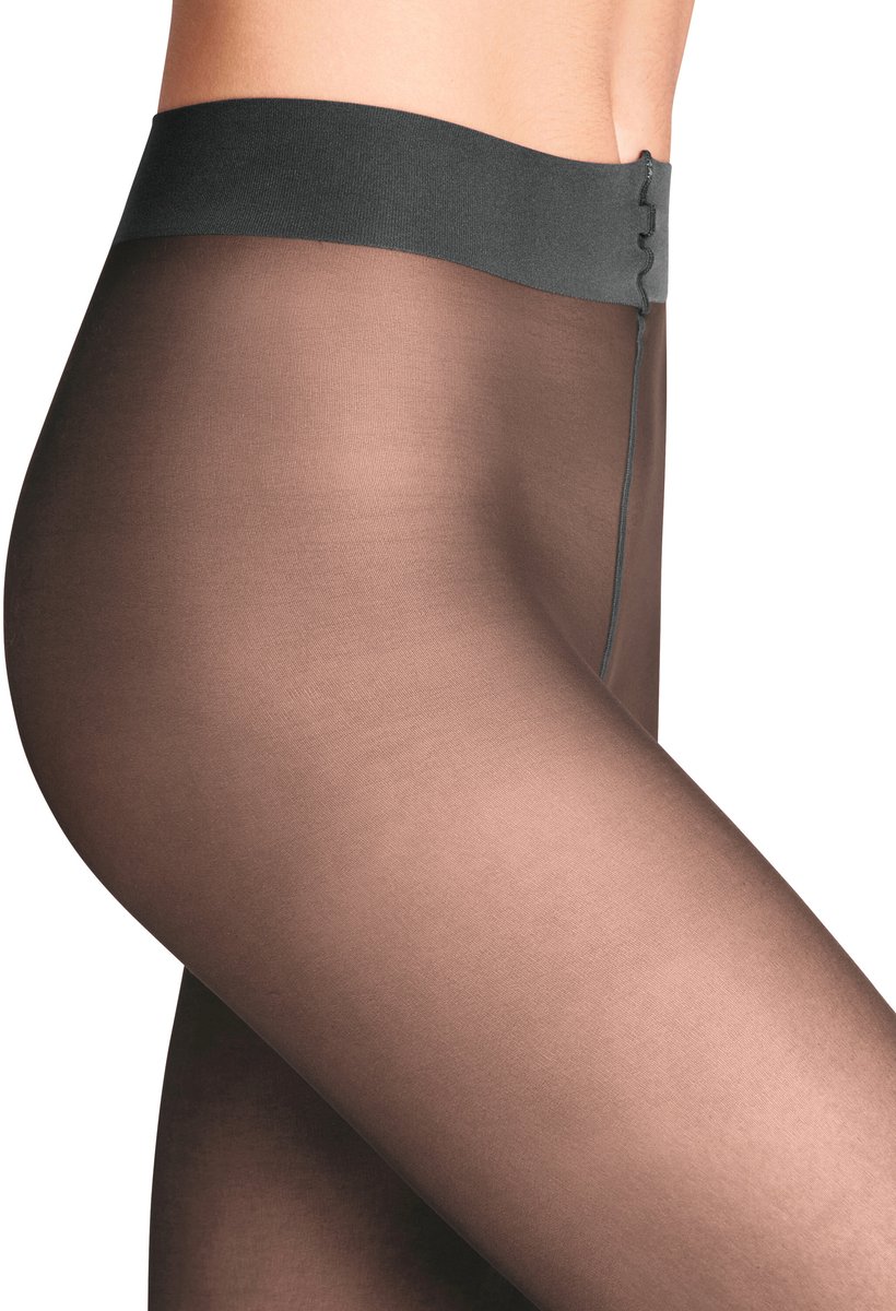 FALKE Matt Deluxe eenkleurig materiaal transparant 20 DEN panty dames grijs - maat M-L (4043875213300)